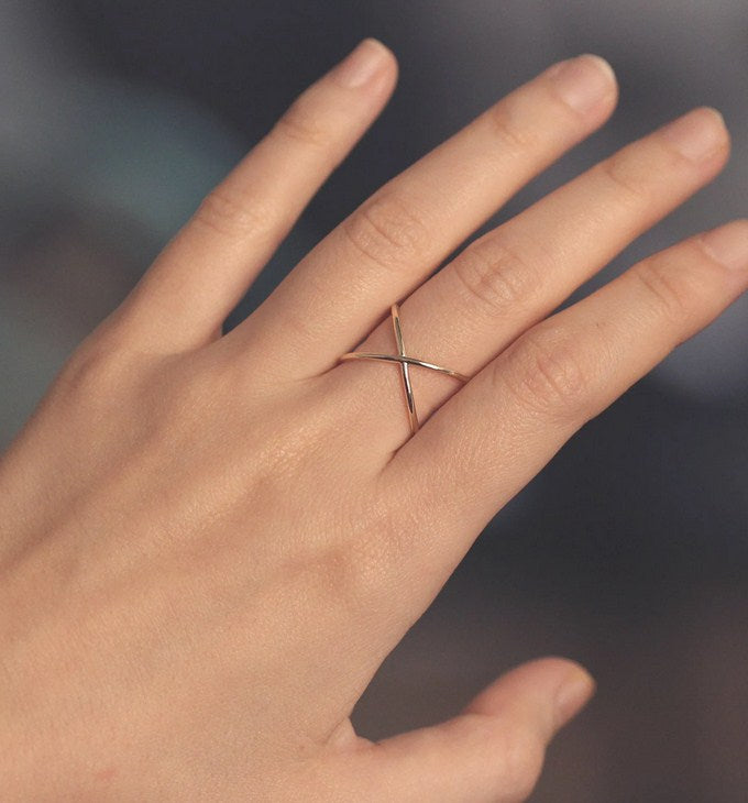 14K Criss Cross Ring, X Ring